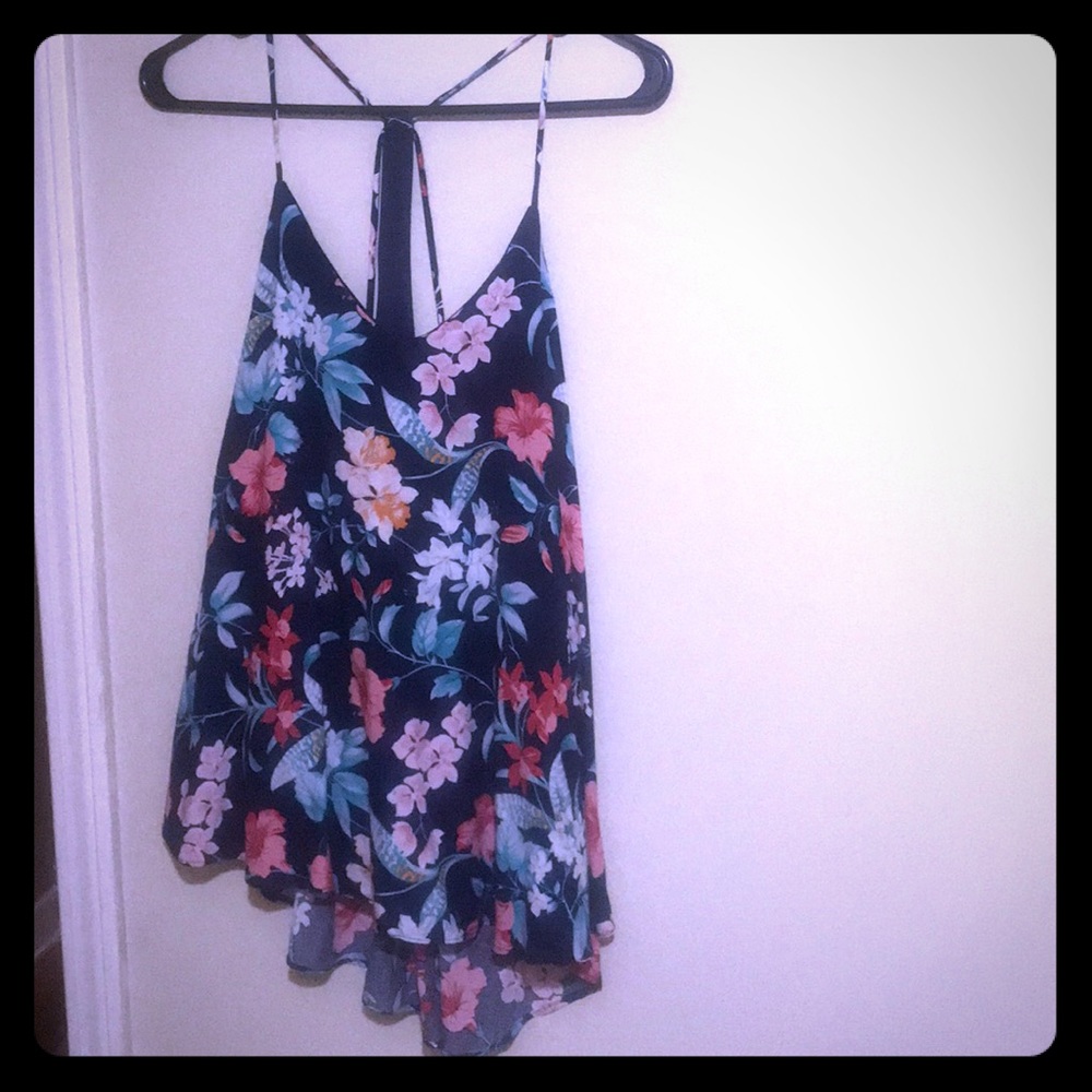 Floral tank